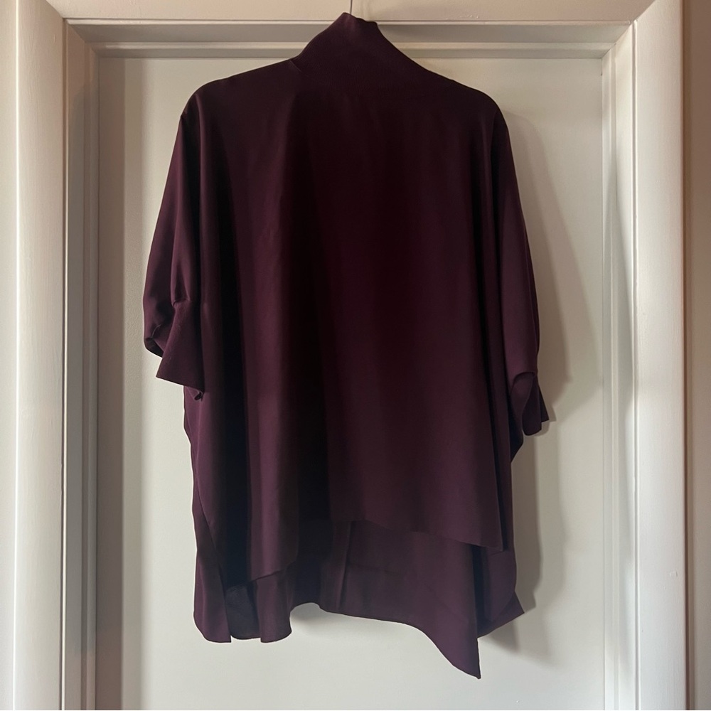 Aritzia Babaton Turtleneck Flowy Top Maroon